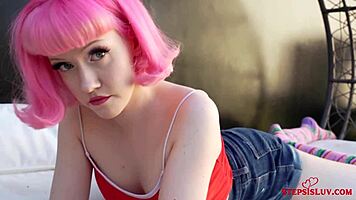 Evie Rees Blows Allen Swift in POV Reality