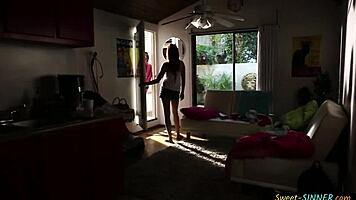 Bigtits Teen Gets Wildly Fucked Outdoors