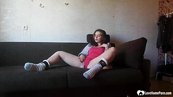 Spycam captures stepsister indulging in private pleasure