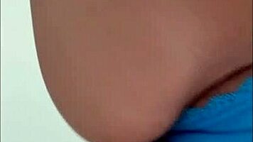 i show off my big latina ass up close