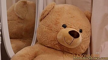 seductive stepteen gets attention from milf