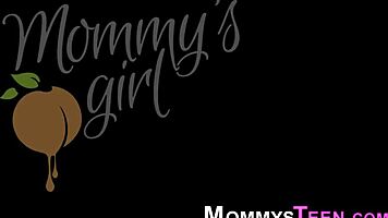 Teen stepdaughter scissor threesome 😈