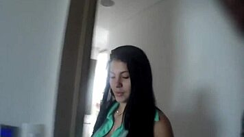 Colombian amateur meets guy for first time