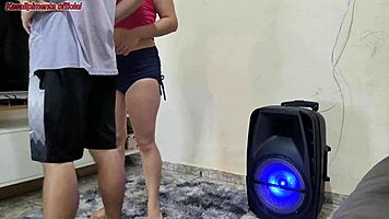 Minha Linda Enteada Dançando E Estou Obcecado Em Transar Com Ela Sem Camisinha