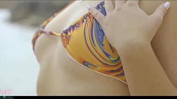 two broke friends shoot porn with girlfriends 😏