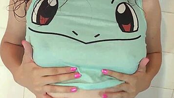 Nerdy Teen Showers Revealing Natural Tits And Shaved Pussy