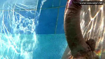 Hardcore Blowjob Underwater Minnie Manga