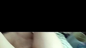 deep throat and finger fucking that tight pussy 😏