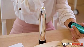 can't the tutor resist banging horny teen tiffany tatum in the classroom?