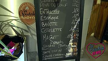 Lily une jeune coquine qui adore le sexe