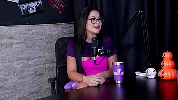 Raphaela Savanah Records Boyfriend Cuckold Halloween