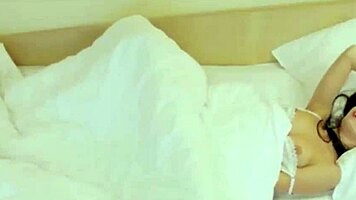 wife with big pussy horny