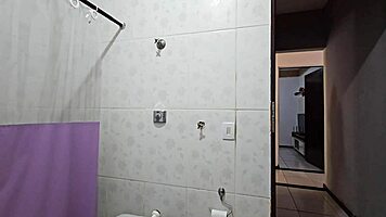 Stepdaughter gets horny in shower