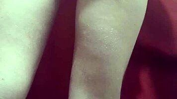 Hey, watch this shaved solo babe massage her big ass before assfucking her tight pussy