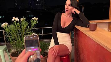 i can’t believe i controlled my orgasm in a paris cafe and gave an epic public toilet blowjob