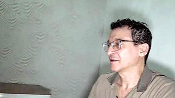 comi minha amiga no pau com meu professor?