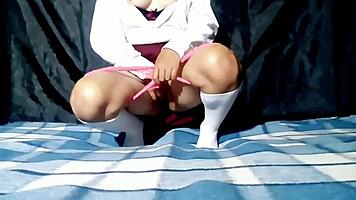 Morra Alumna Mexicana Sends Hot Masturbation Video!