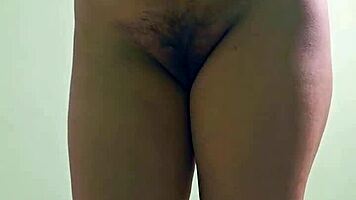 Yo, check this hot desi schoolgirl getting wild in viral clips! Her solo play is fire 🔥!