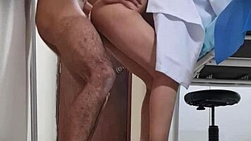 Hidden cam catches doctor Nataly at work fuck