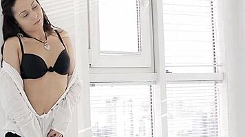 Hey teen 18+, wanna see wild missionary action on mobile for free?