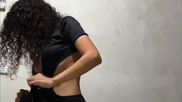 No se con qu� ropa ir a la universidad la ultima ves mi profesor me follo en el aula