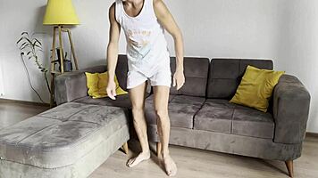 Cuckold Films Lovers Fucking His Wife at College Party