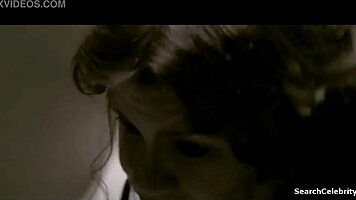 Sarah Paulson and Lindsay Pulsipher in American Horror Story 2011-2016