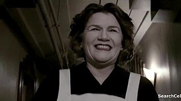 Sarah Paulson and Lindsay Pulsipher in American Horror Story 2011-2016