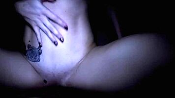 amateur teen sucks in car