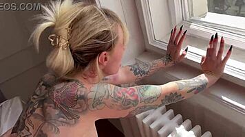 Hailey Hope fucks lucky Spaniard on street 😏