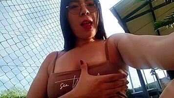 Woke up horny craving a big black cock, so I masturbated outdoors and showed off to strangers like a slut 😈