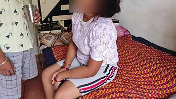 I’m stunned by Indian hot stepmom’s dirty talk while banging teen 18+