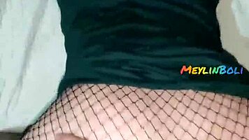 Webcam pussy show with amateur from various countries