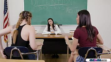 18yo students facesit detention teacher in lesbian group