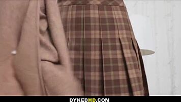 Eliza Ibarra And Blair Hudson Share Lesbian Orgasms