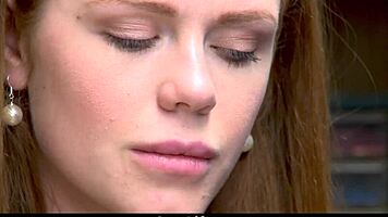 SHOPLIFTER TEEN 18+ BEGGING THE GUARD TO NOT INVOLVE LAW ENFORCEMENTS - CUTELIFTER