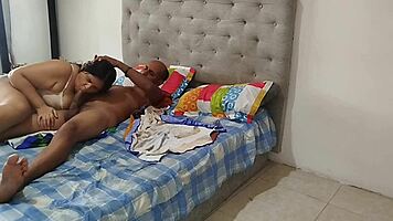 Sharing Bed with My Stepdad’s Old Man, Ended Up Having Great Sex! 😳