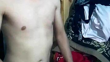 grabamos x webcam fati muestra y despues se la meto a mi novia