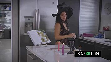 Curvy Teen Lexi Sample Pounded On Halloween