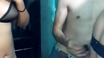 grabamos x webcam fati muestra y despues se la meto a mi novia