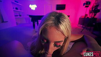 BLONDE FITNESS SLUT GETS HER TIGHT PUSSY FILLED WITH CUM CREAMPIE