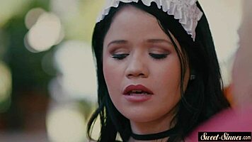 Hun vil styre i cowgirl og reverse cowgirl stil