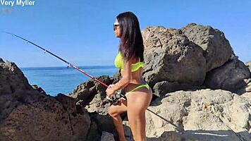 Italian Tourist's Ass Destroyed in Public Ocean Fishing