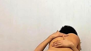 Yo, real amateur vid with Brazilian novinha's perfect butt, check it!