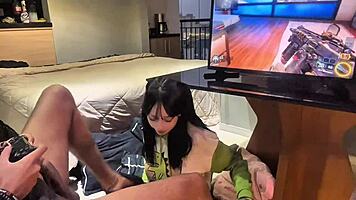 Amateur Pink Pussy Gets Licked And Masturbated 106 Days After Losing Her Virginity