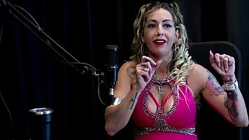 julia fontanelli reveals gang bang fetiche with bank robber client