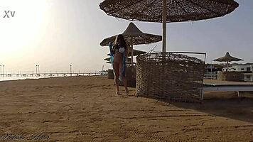 I Dare Go Pantyless On Crowded Beach!