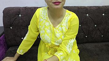 Damn! My Tight Pussy Explodes from Tiny 18+ Fingers in Hindi Audio!