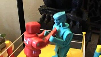 amateur gf misty giving that close-up blowjob pov