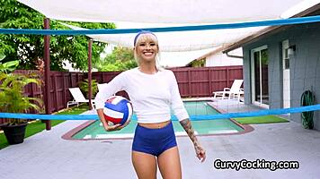 Volleyball player impresses trainer during practice session